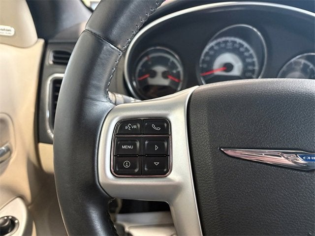 2011 Chrysler 200 Limited