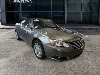 2011 Chrysler 200 Limited