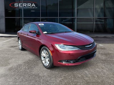 2016 Chrysler 200 S