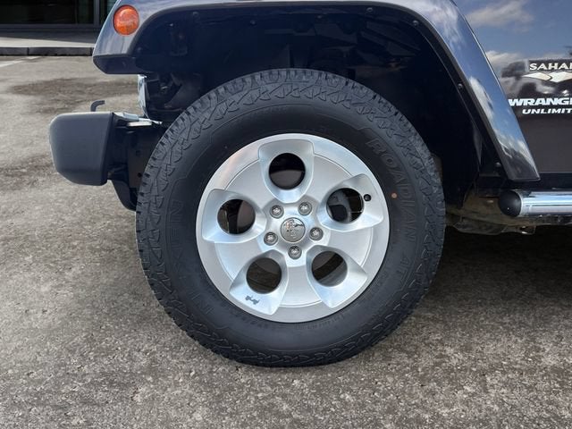 2013 Jeep Wrangler Unlimited Sahara