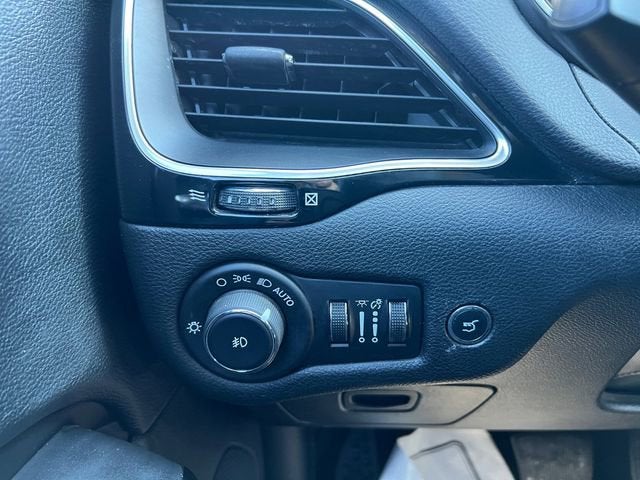 2020 Jeep Cherokee Altitude