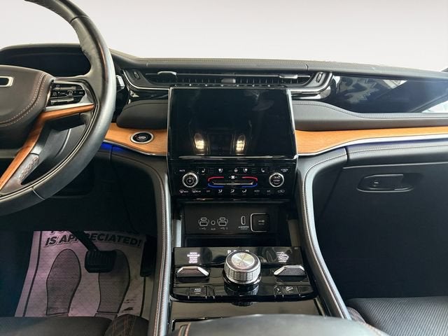 2023 Jeep Grand Cherokee Summit