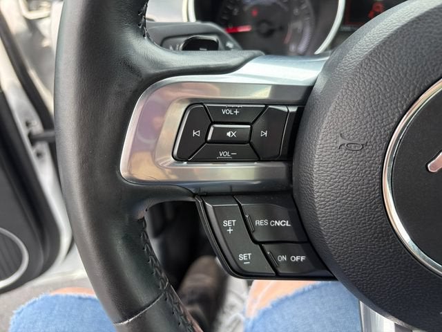 2021 Ford Mustang EcoBoost