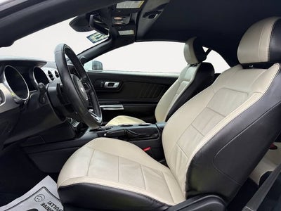 2021 Ford Mustang EcoBoost