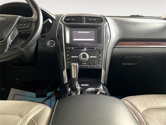 2017 Ford Explorer Platinum
