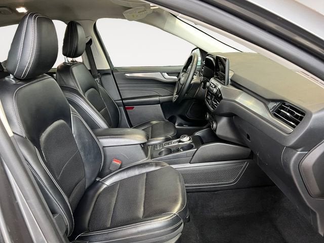 2021 Ford Escape Titanium