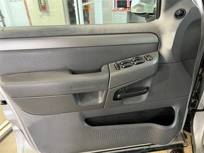 2003 Ford Explorer XLT