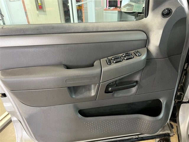 2003 Ford Explorer XLT