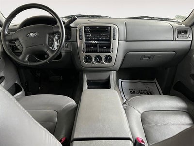 2003 Ford Explorer XLT