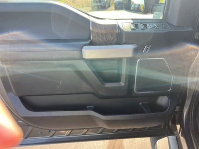 2017 Ford Super Duty F-250 SRW Lariat