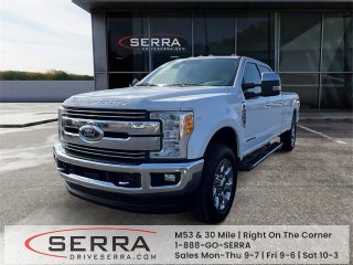 2017 Ford Super Duty F-250 SRW Lariat