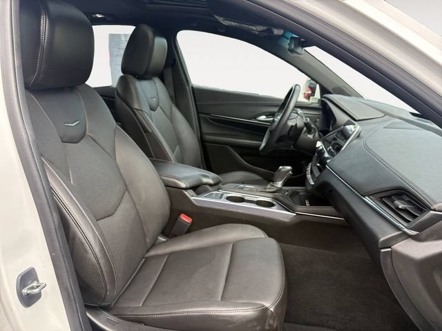 2023 Cadillac CT4 Premium Luxury