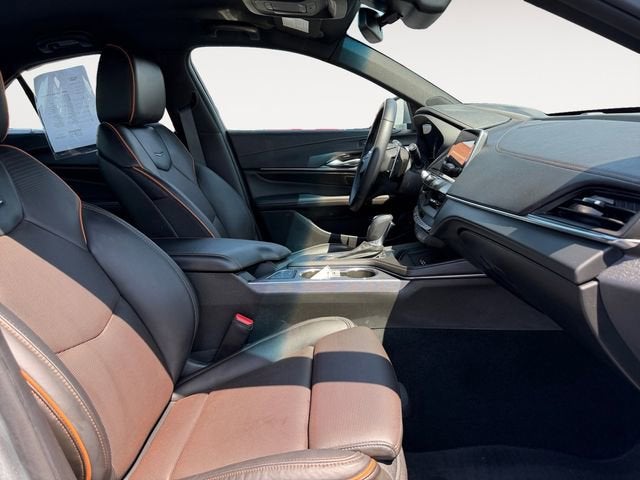 2024 Cadillac CT4 Sport