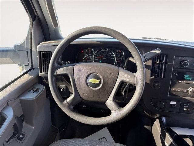 2017 Chevrolet Express Cutaway 4500 Base