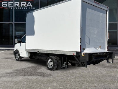 2017 Chevrolet Express Cutaway 4500 Base