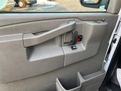 2024 Chevrolet Express Cargo 2500 WT
