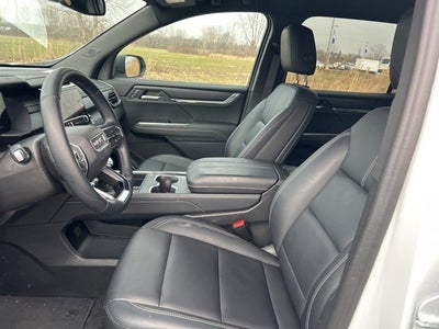 2024 GMC Acadia Elevation