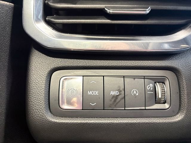 2024 GMC Acadia Elevation