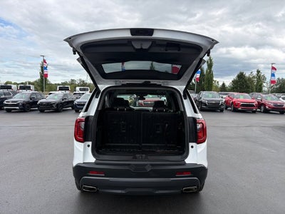 2023 GMC Acadia AT4