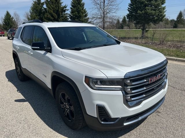 2023 GMC Acadia AT4