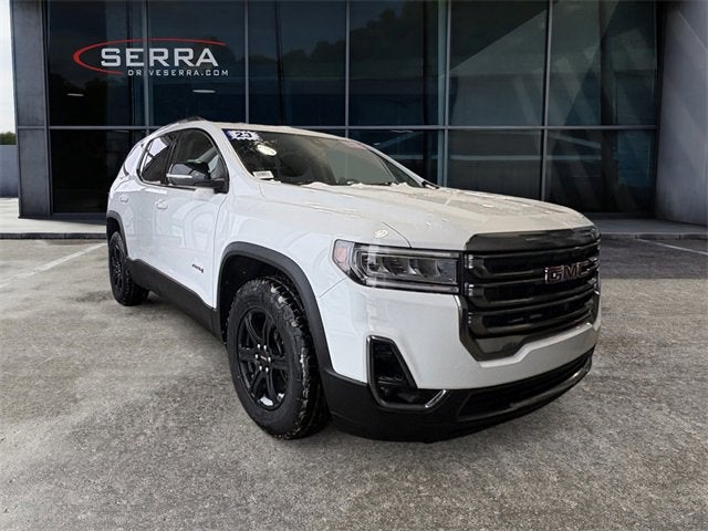 2023 GMC Acadia AT4