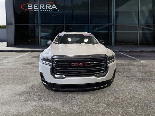 2023 GMC Acadia AT4