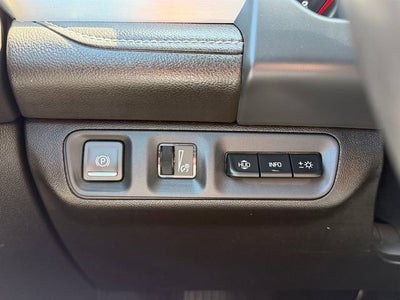2022 GMC Acadia SLT
