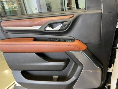 2023 GMC Yukon XL Denali Ultimate