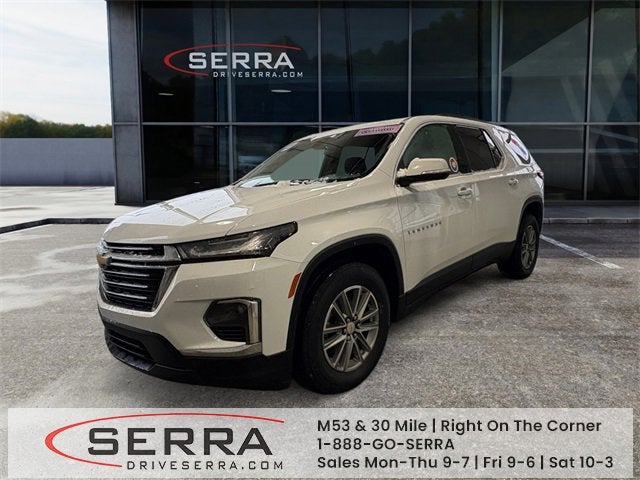 2023 Chevrolet Traverse LT Cloth