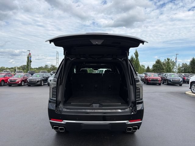 2025 Chevrolet Suburban High Country