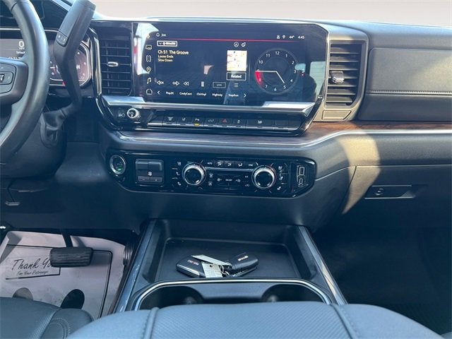 2025 GMC Sierra 3500 HD SLT