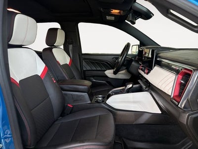 2023 GMC Canyon AT4X