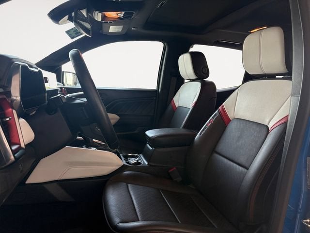 2023 GMC Canyon AT4X