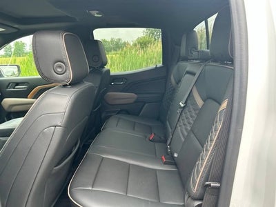 2023 GMC Canyon Denali