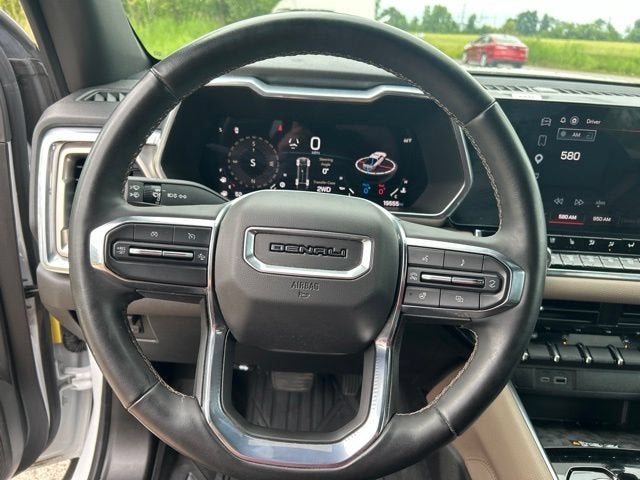 2023 GMC Canyon Denali