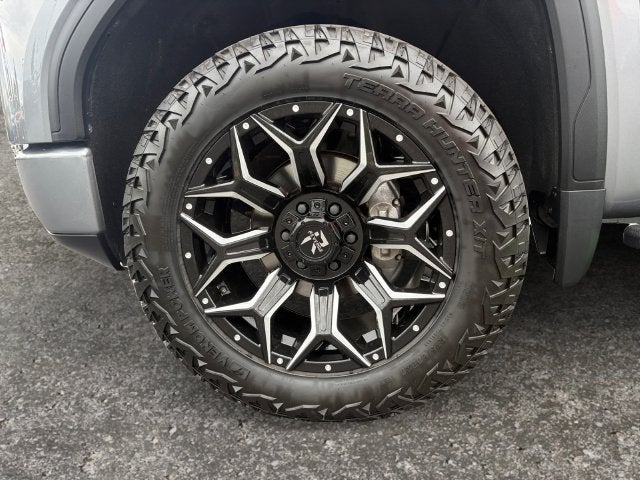 2022 GMC Sierra 1500 Limited AT4