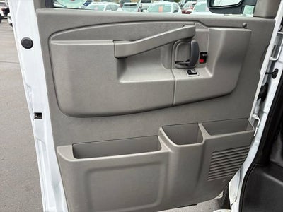 2021 GMC Savana Cargo 2500 Base