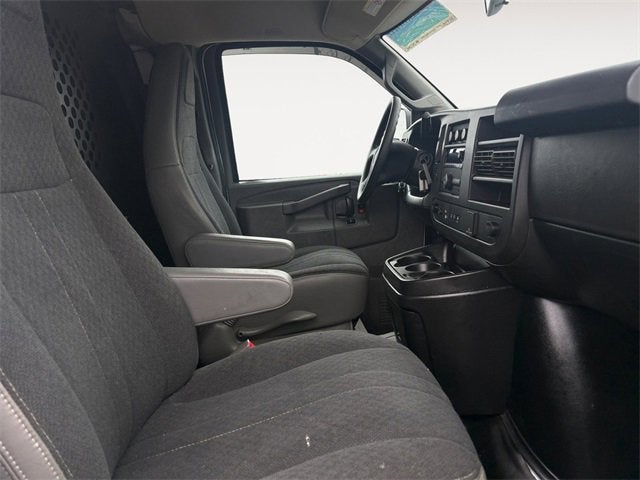 2021 GMC Savana Cargo 2500 Base