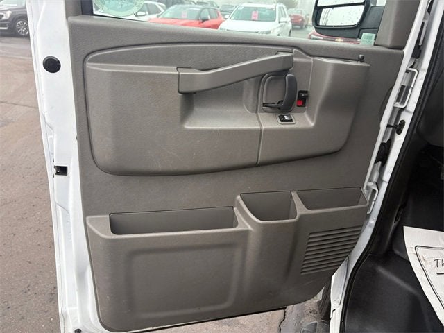 2021 GMC Savana Cargo 2500 Base
