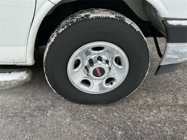 2023 GMC Savana Cargo 2500 Work Van