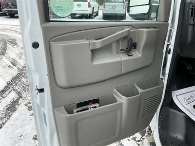 2023 GMC Savana Cargo 2500 Work Van