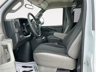 2023 GMC Savana Cargo 2500 Work Van