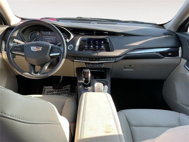 2023 Cadillac XT4 Luxury