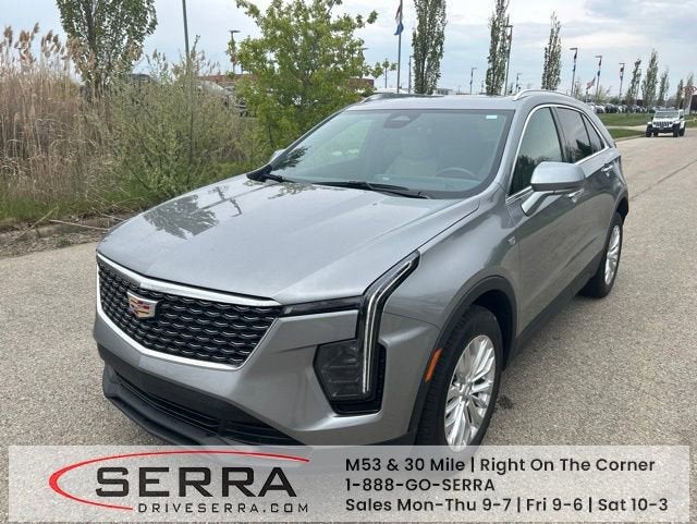 2024 Cadillac XT4 Luxury