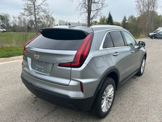 2024 Cadillac XT4 Luxury