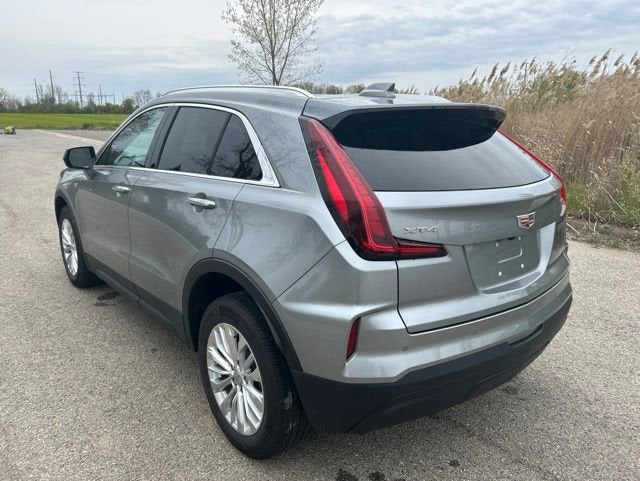 2024 Cadillac XT4 Luxury