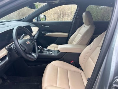 2024 Cadillac XT4 Luxury