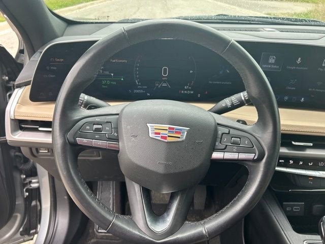 2024 Cadillac XT4 Luxury