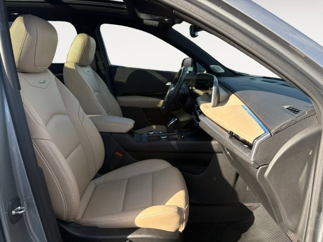 2024 Cadillac XT4 Luxury