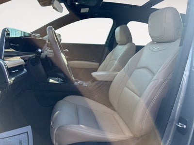 2024 Cadillac XT4 Luxury